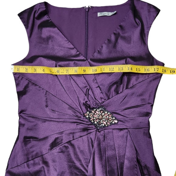 Eliza J Purple V-neck Wrap Sleeveless Taffeta Cocktail Lined Dress Size 6 - Picture 5 of 8
